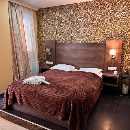 Two Lions Hotel Tbilisi Zewnętrze zdjęcie